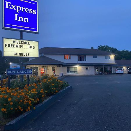 Express Inn Chicopee Exterior photo